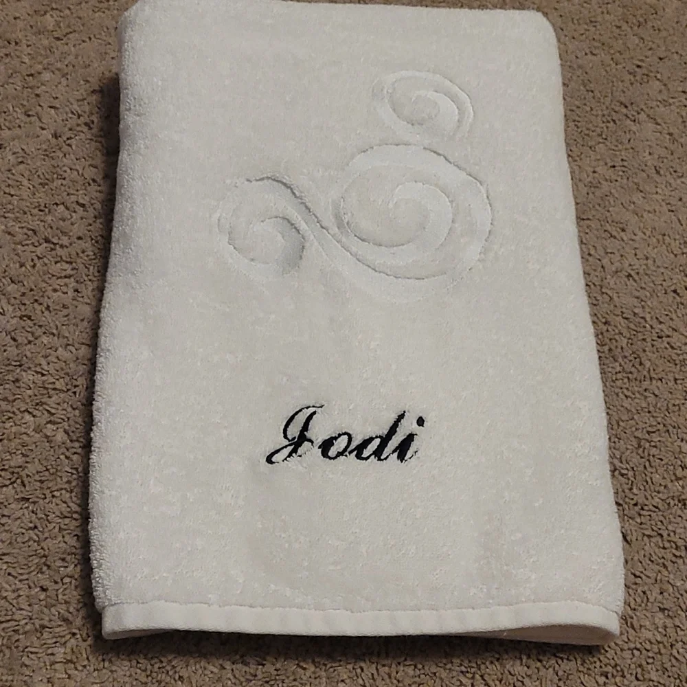 Disney embossed embroidered bath towel